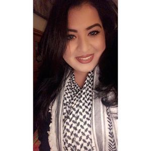 Meet your Posher, Noor